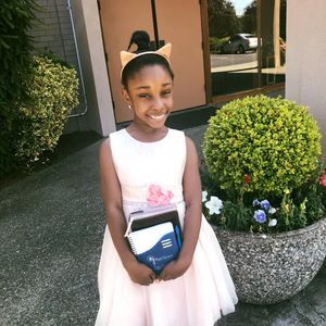 Meet your Posher, Nadine